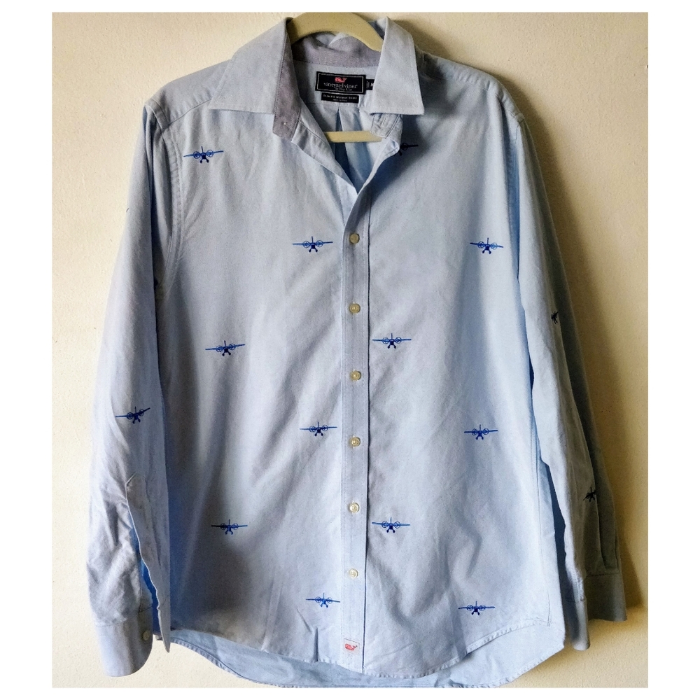 Vineyard Vines Button Down | Size Medium - image 1
